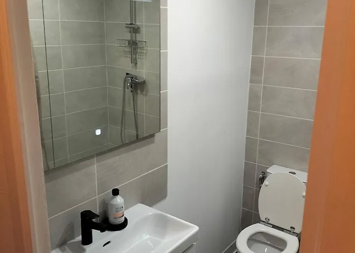 La Deferlante - Front De - Centre - Parking